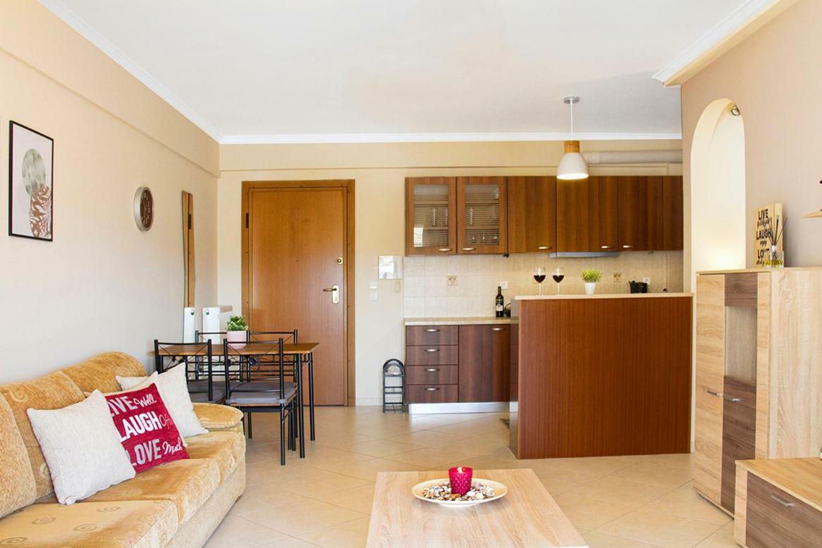 Charming Apartment Near Athens Center And The Sea Экстерьер фото